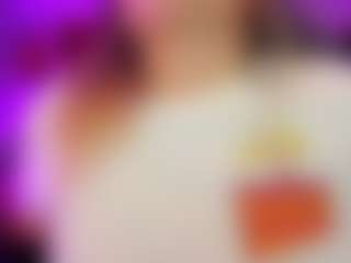 kristen_latin MILF webcam performer live streaming