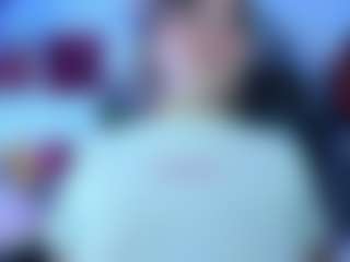 Live cam show with kristen_latin - Shaved Pussy MILF on xfollow cams