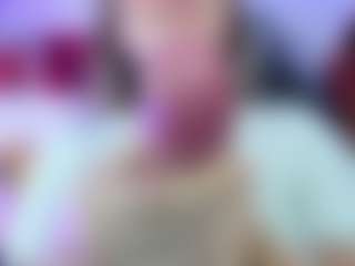Live cam show with kristen_latin - Squirt MILF on intimatelivegirls.com