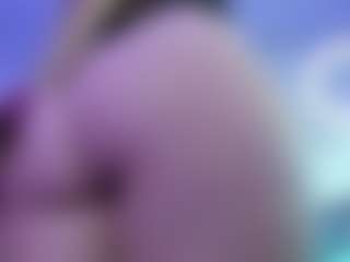 Live cam show with kristen_latin - Gamer Latina on luckytryst.com | colombia