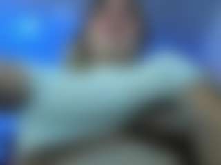 kristen_latin MILF webcam performer live streaming