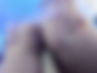 Live cam show with kristen_latin - Shaved Pussy Toys on Milfs Live