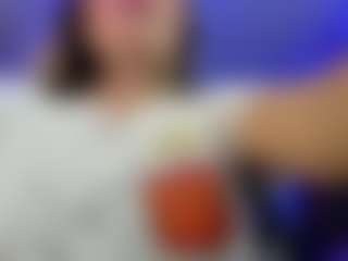 Live cam show with kristen_latin - Spank MILF on Milf Play