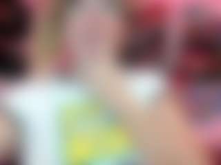 Live cam show with kristen_latin - Thick on StripNow