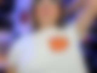 Live cam show with kristen_latin - Gamer Brown Hair on Camsoda
