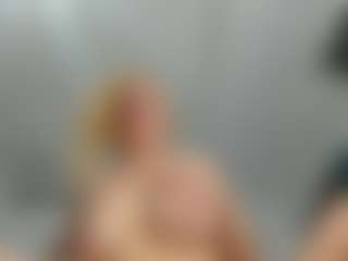 onehotblonde's Live Sex Cam Show