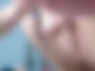 onehotblonde's Live Sex Cam Show