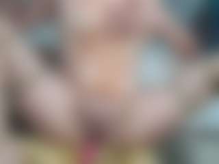 Live cam show with onehotblonde - Blonde Hair MILF on https://playwithruby.com