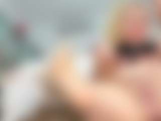 onehotblonde's Live Sex Cam Show