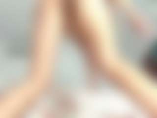 Live cam show with onehotblonde - Mistress on CamwithHer