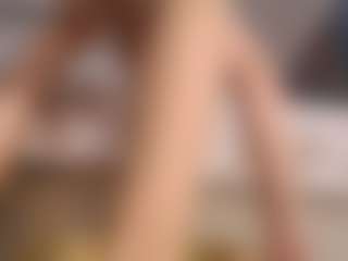 Live cam show with onehotblonde - Tease MILF on sexylivex.com