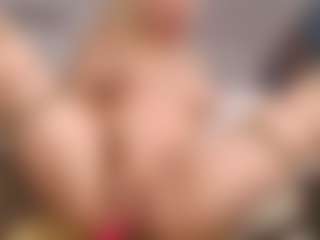 onehotblonde's Live Sex Cam Show