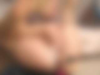 onehotblonde's Live Sex Cam Show
