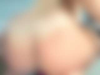onehotblonde's Live Sex Cam Show