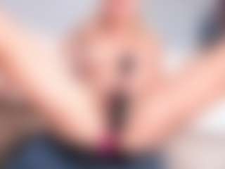 onehotblonde's Live Sex Cam Show