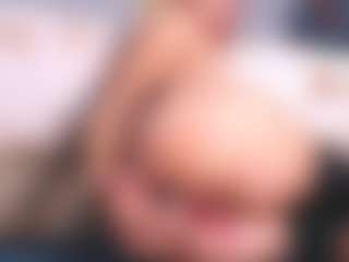 onehotblonde's Live Sex Cam Show