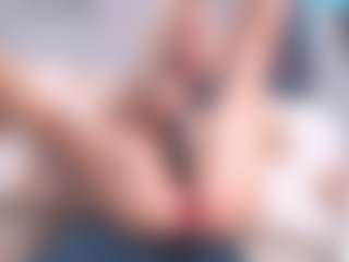 onehotblonde's Live Sex Cam Show