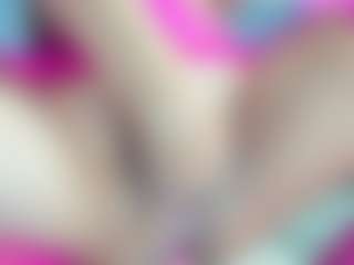 Live cam show with onehotblonde - Bedroom on Camsoda