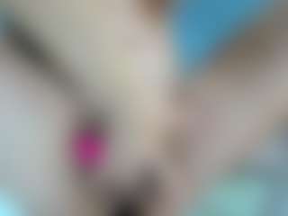 onehotblonde's Live Sex Cam Show