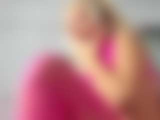 Live cam show with onehotblonde - Cum Curvy on Camsoda