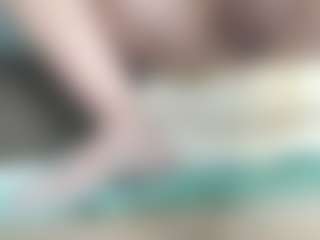 Live cam show with onehotblonde - BBW on TeamSkeetLive