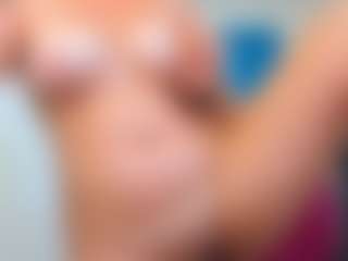 Live cam show with ninadee - Hairy on SxyPornLive