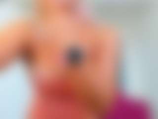 ninadee's Live Sex Cam Show