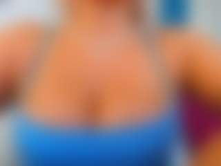Live cam show with ninadee - Fuck on StripNow