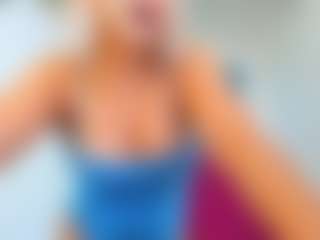 Live cam show with ninadee - Fuck on TeamSkeetLive