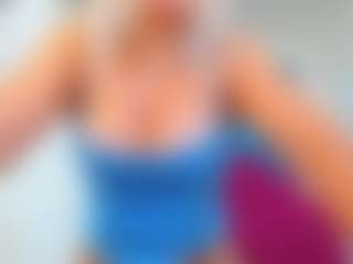 Live cam show with ninadee - Fuck on SpankPalCams