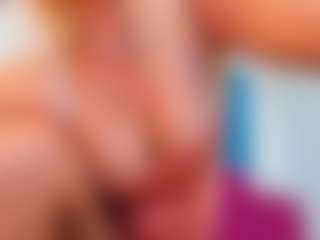 Live cam show with ninadee - Blonde Hair on Camming Site