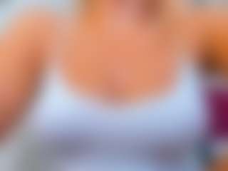 Live cam show with ninadee - Smoking on Gym Cam Girls