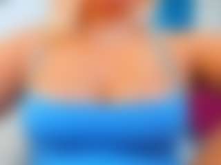 Live cam show with ninadee - Blonde Hair on livesuperchat.net