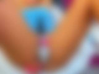 Live cam show with ninadee - Smoking on LiveSexCams6