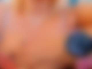 Live cam show with ninadee - Lush Blonde Hair on Camsoda