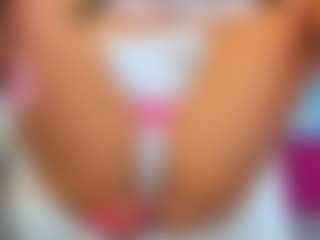 Live cam show with ninadee - Shaved on Camsoda