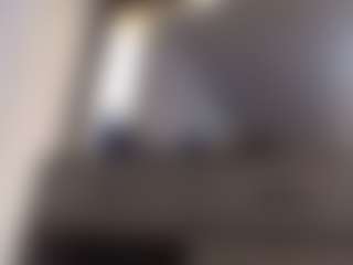 Live cam show with lorenmysweet - Nails on dropp.cam