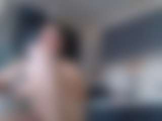 Live cam show with lorenmysweet - Nails on CamSodaAdn