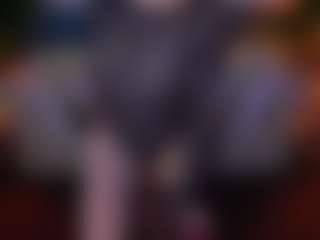 dafnimon MILF webcam performer live streaming