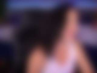 dafnimon MILF webcam performer live streaming