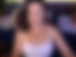 Live cam show with dafnimon - Big Ass MILF on Dolls Live