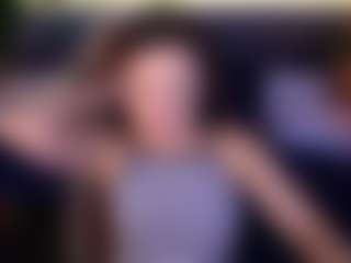 dafnimon's Live Sex Cam Show