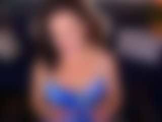 dafnimon MILF webcam performer live streaming