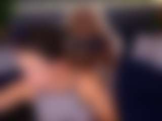 Live cam show with dafnimon - Blue Eyes on Gym Cam Girls