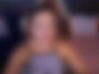dafnimon's Live Sex Cam Show
