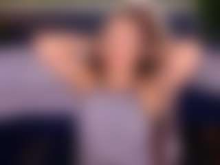 dafnimon's Live Sex Cam Show