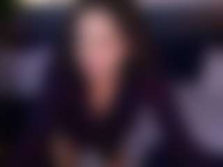 Live cam show with dafnimon - Amateur MILF on studioflirtlive.com