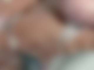 Live cam show with Queen Eva Maria - Strip Latina on Camsoda