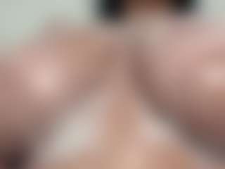 Queen Eva Maria's Live Sex Cam Show