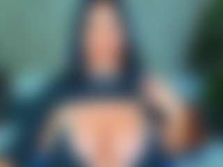 Live cam show with Queen Eva Maria - Big Tits MILF on Camsoda